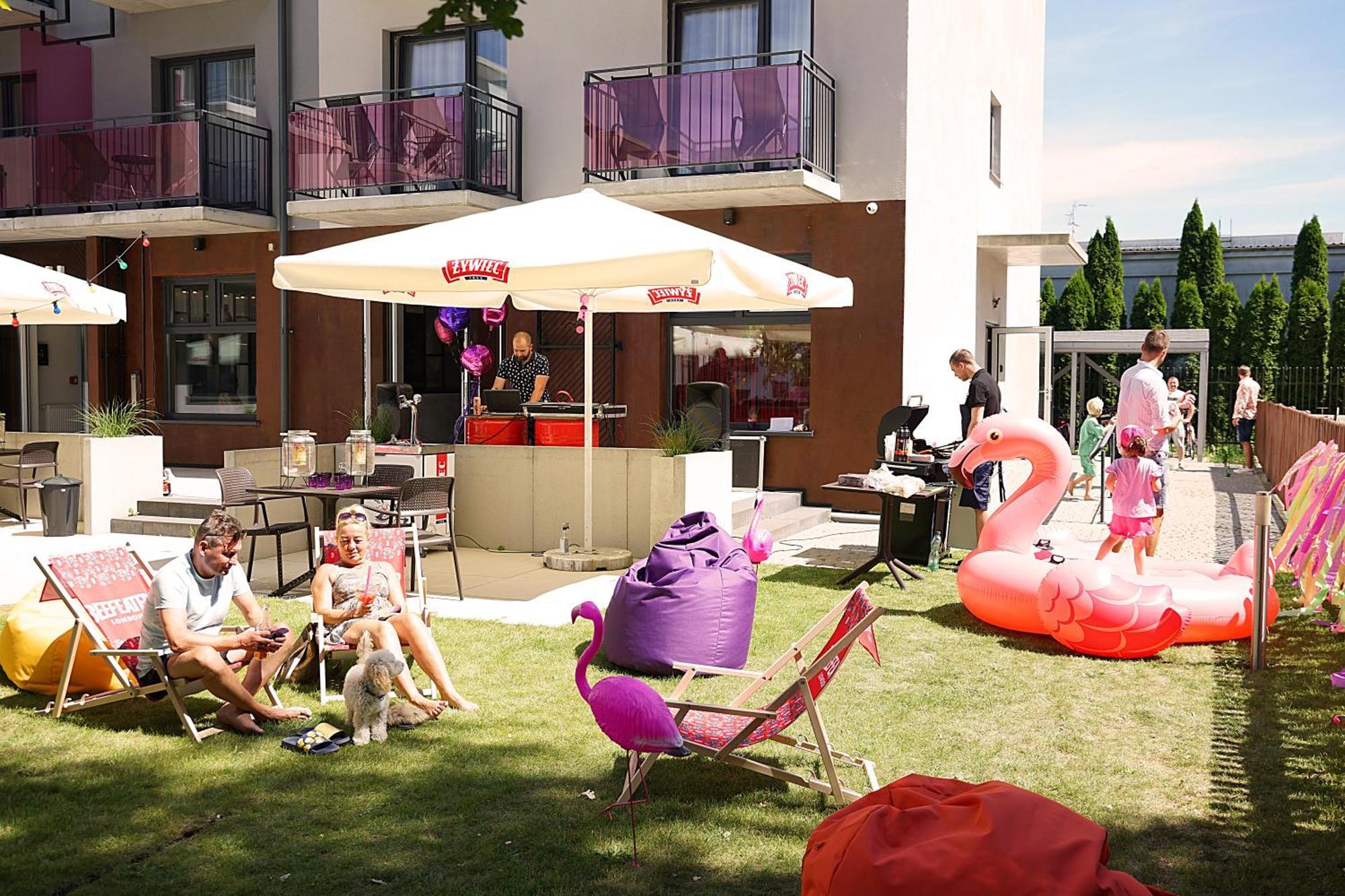 Apartament Loftowy Na Spokojnej 科沃布热格 外观 照片