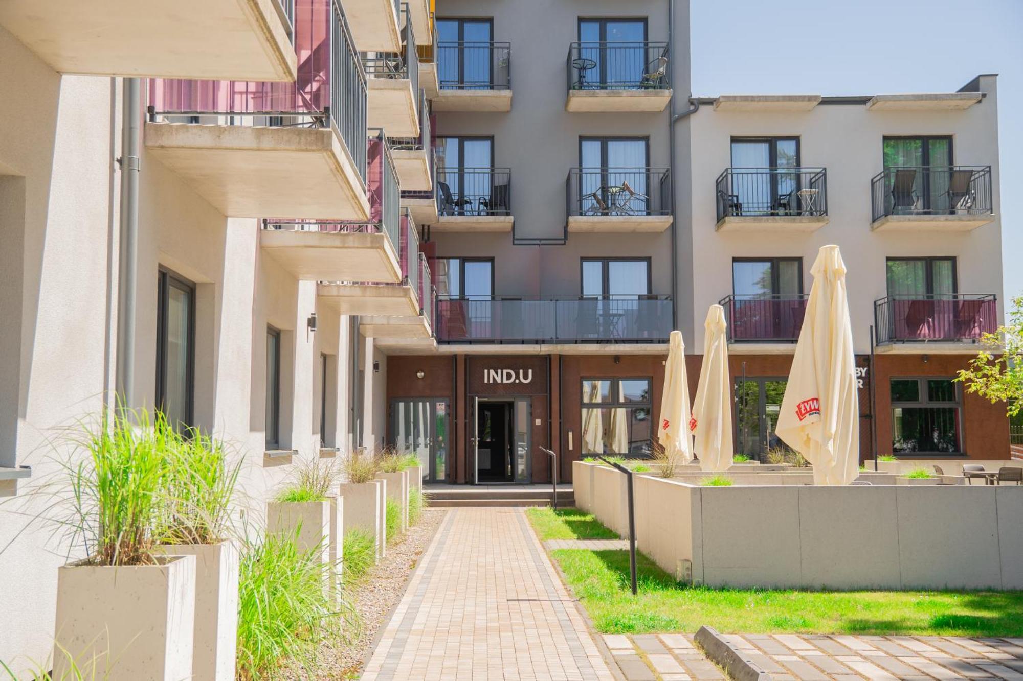 Apartament Loftowy Na Spokojnej 科沃布热格 外观 照片