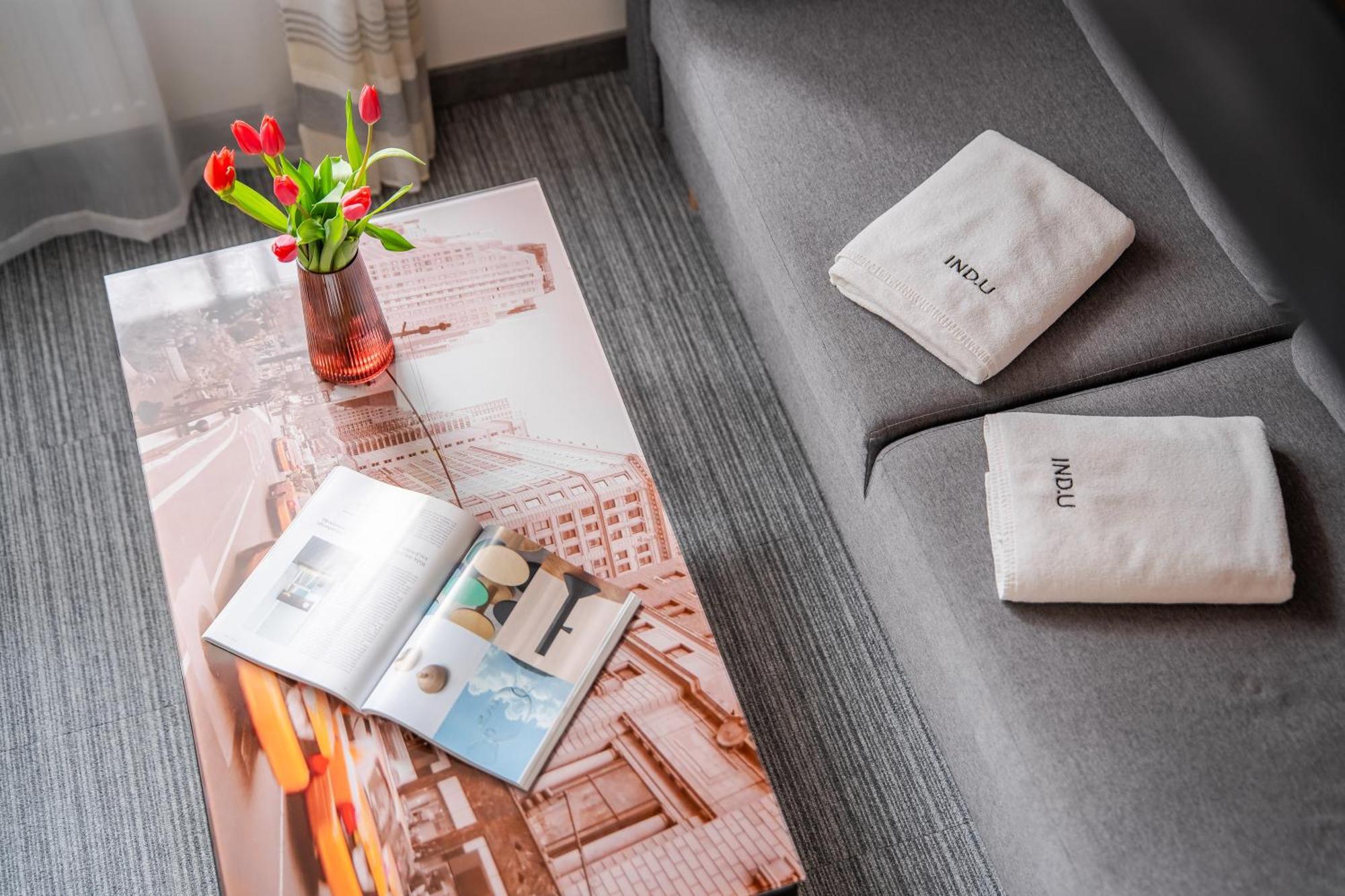 Apartament Loftowy Na Spokojnej 科沃布热格 外观 照片