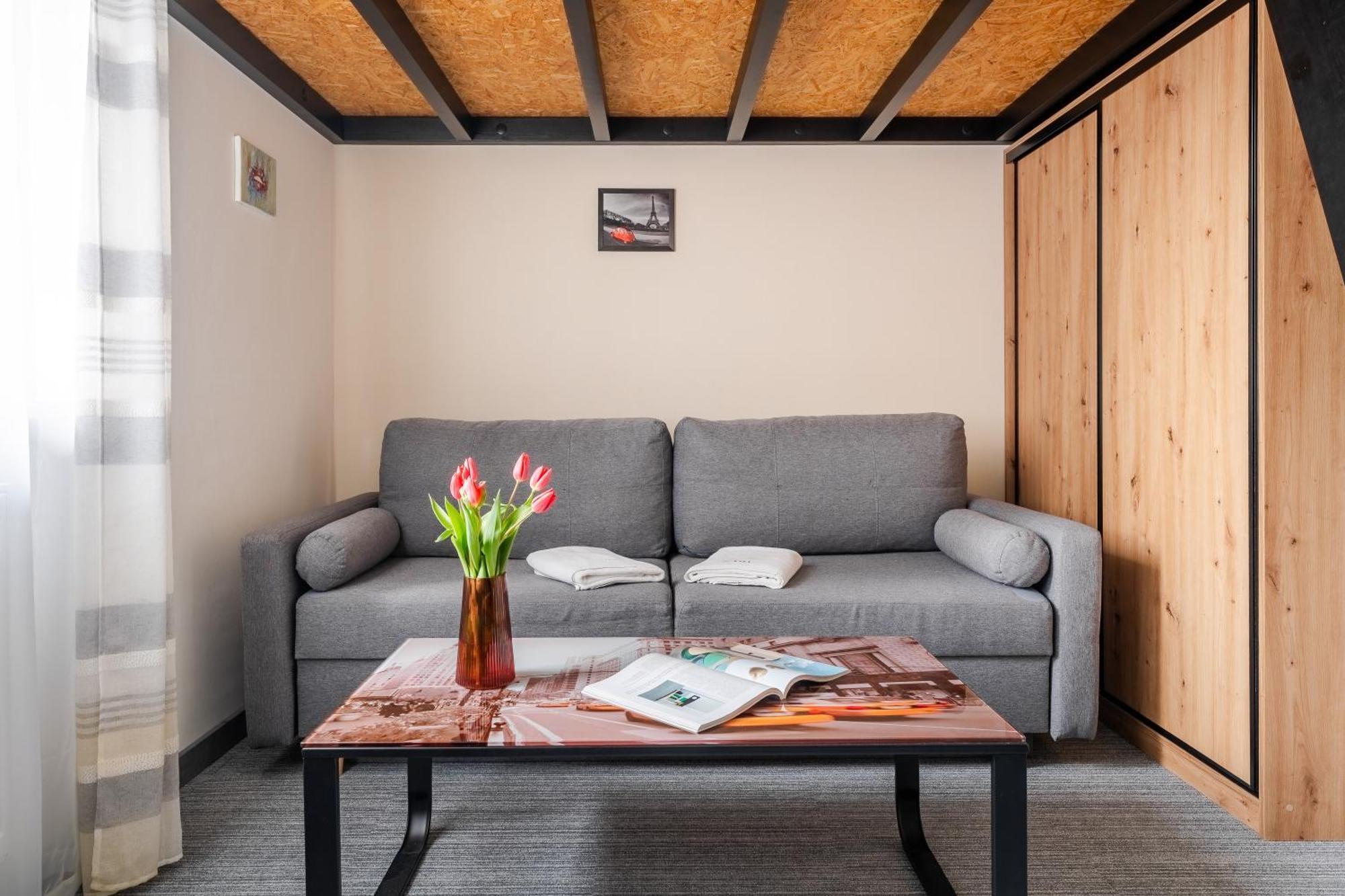Apartament Loftowy Na Spokojnej 科沃布热格 外观 照片