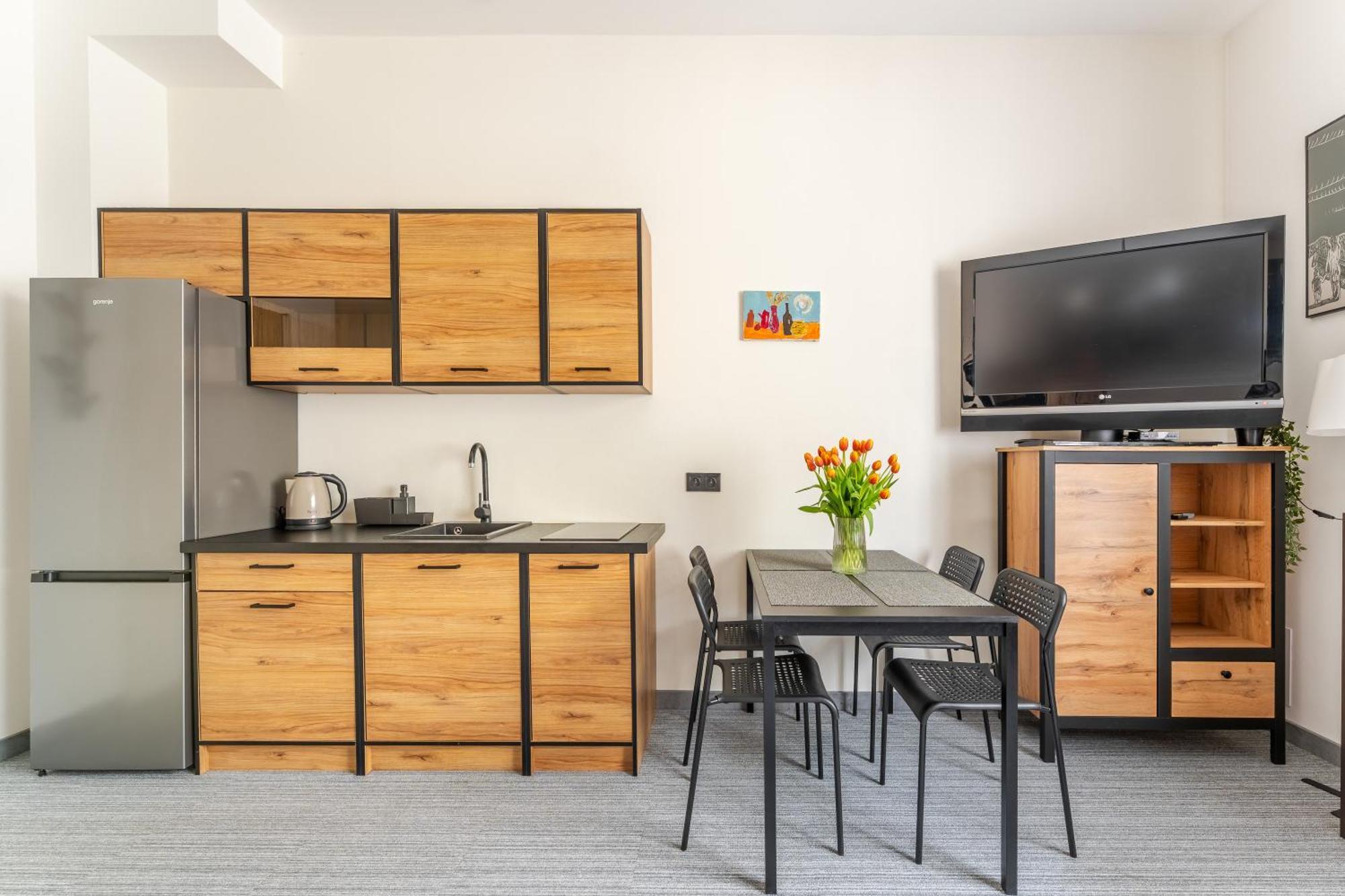 Apartament Loftowy Na Spokojnej 科沃布热格 外观 照片